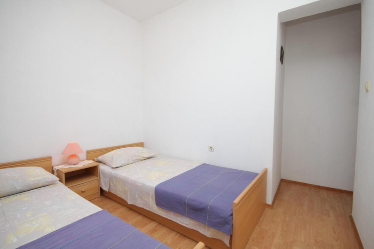 Apartment Sali 8152B Zewnętrze zdjęcie