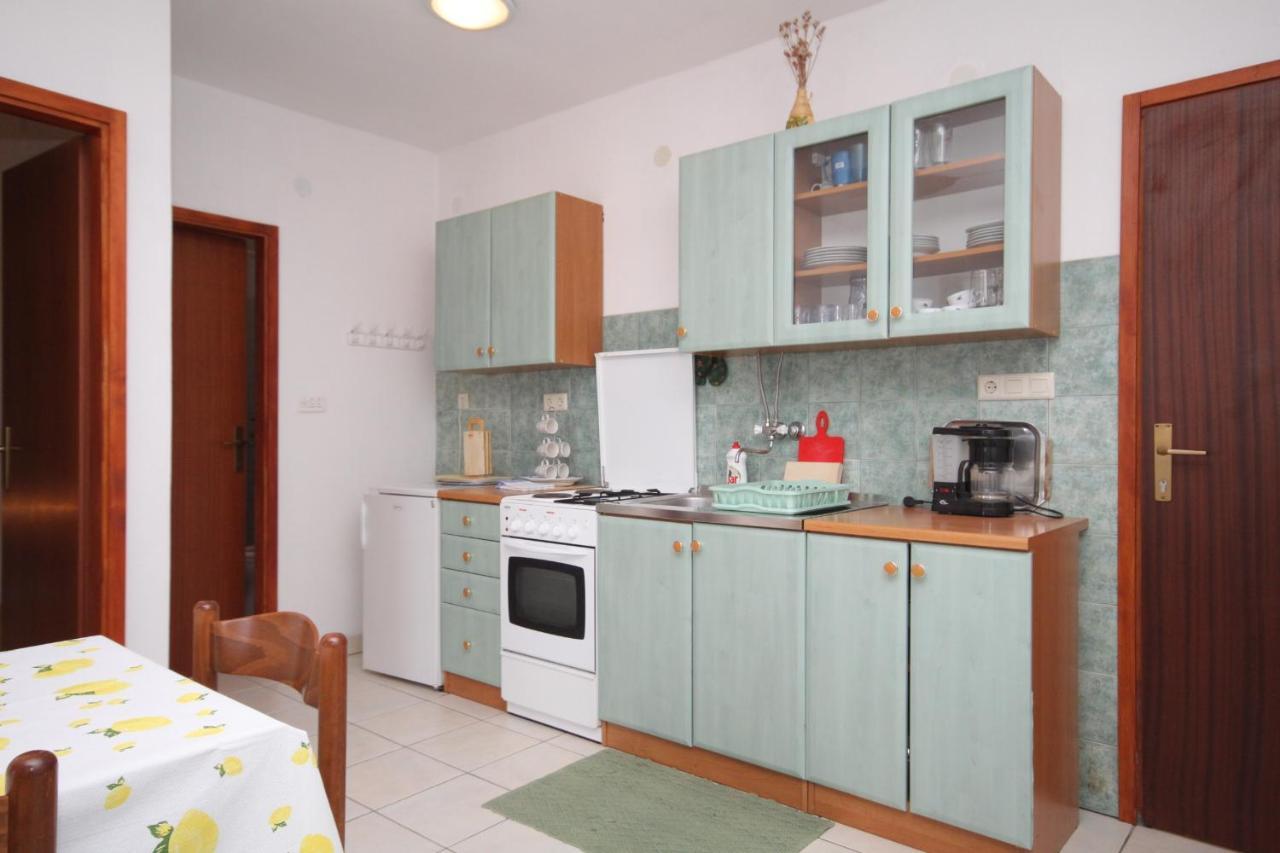 Apartment Sali 8152B Zewnętrze zdjęcie